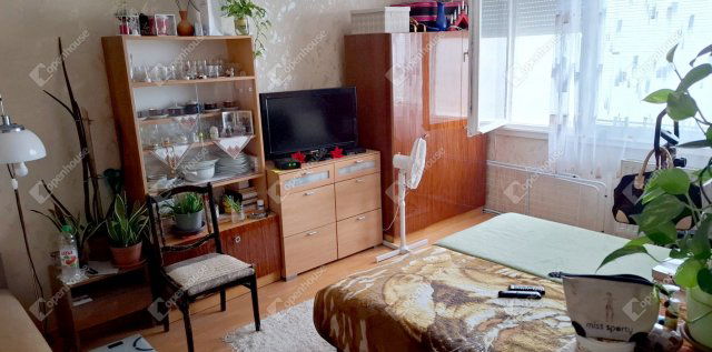 Eladó téglalakás, Sárospatakon 14.99 M Ft, 1 szobás