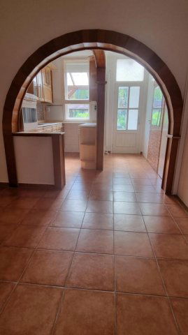 Eladó sorház, Oroszlányban 59 M Ft, 3 szobás