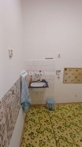 Eladó téglalakás, Budapesten, IV. kerületben 45 M Ft, 2 szobás