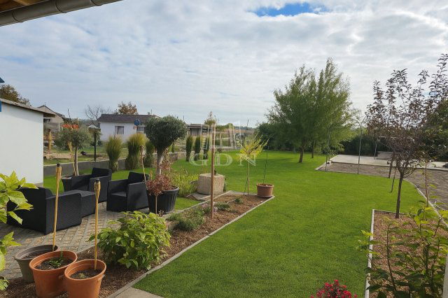 Eladó családi ház, Tökölön 119 M Ft, 4 szobás