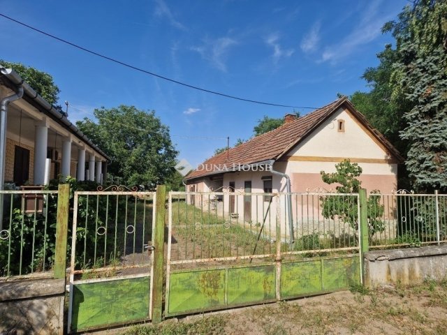 Eladó családi ház, Vasadon 42.99 M Ft, 2 szobás