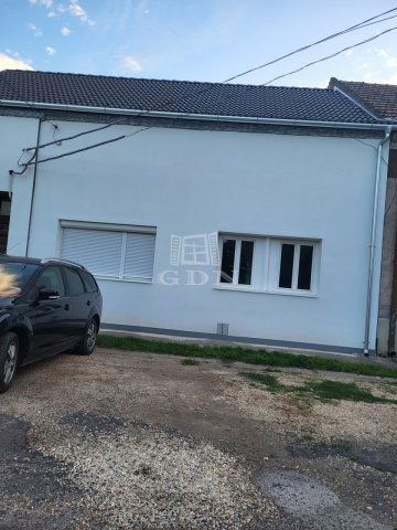Eladó családi ház, Szombathelyen 38.5 M Ft, 3 szobás