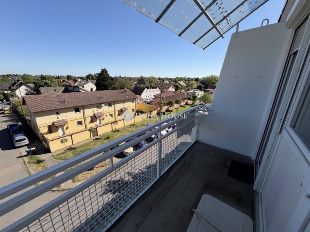 Eladó panellakás, Budapesten, XXI. kerületben 64.9 M Ft, 3 szobás