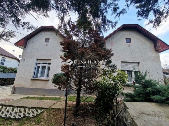 Eladó családi ház, Budapesten, XVI. kerületben 114.9 M Ft