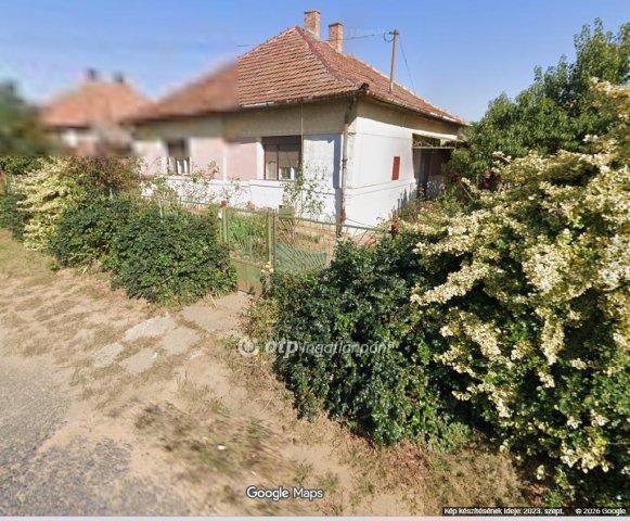 Eladó családi ház, Ramocsaházán 9.5 M Ft, 3 szobás