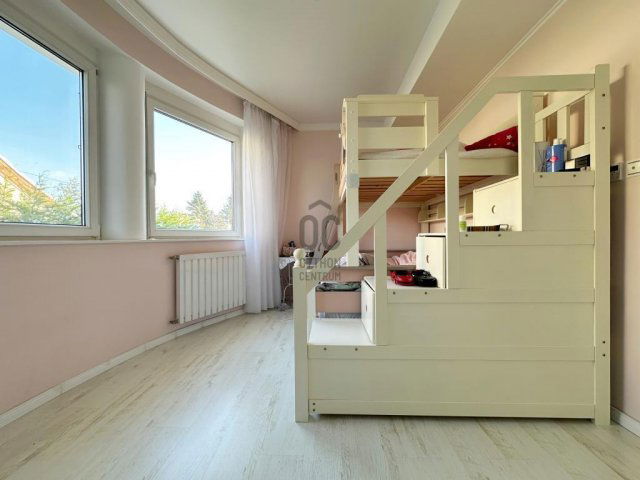 Eladó családi ház, Budapesten, XIV. kerületben 469.9 M Ft