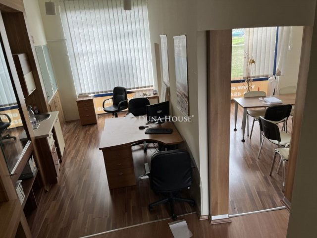 Eladó üzlethelyiség, Budapesten, XVII. kerületben 50.5 M Ft