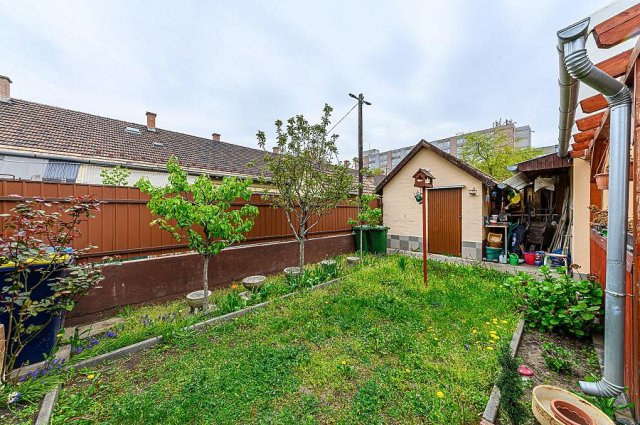 Eladó téglalakás, Budapesten, X. kerületben 54 M Ft, 1 szobás