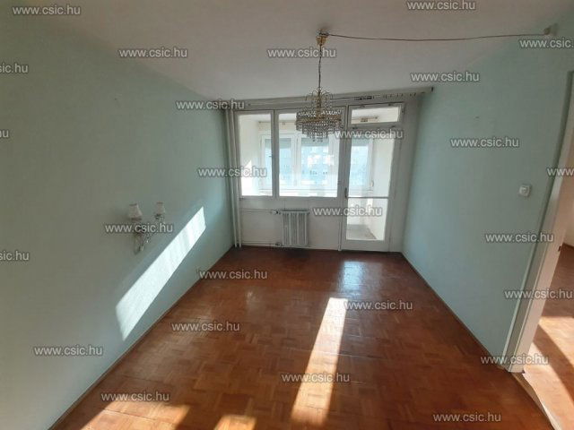 Eladó panellakás, Budapesten, III. kerületben 71.9 M Ft, 3 szobás