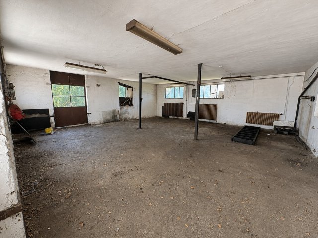 Eladó ipari ingatlan, Kiskunlacházán 89.9 M Ft