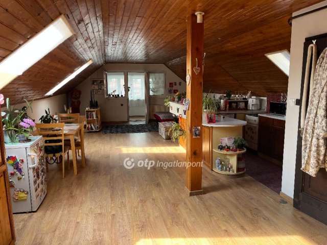 Eladó családi ház, Érden 147 M Ft, 3+2 szobás