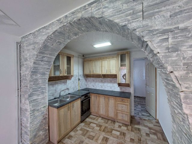 Eladó családi ház, Kadarkúton 23 M Ft, 2+1 szobás