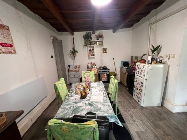 Eladó családi ház, Gávavencsellőn 7.5 M Ft, 1 szobás