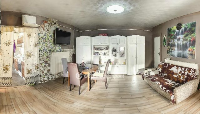 Eladó családi ház, Verpeléten 15.99 M Ft, 4 szobás