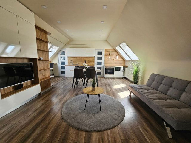 Eladó téglalakás, Debrecenben 84.9 M Ft, 3 szobás