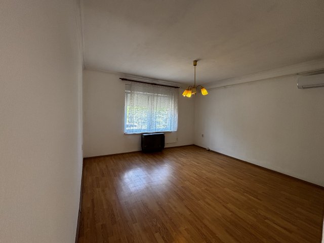Eladó családi ház, Budapesten, X. kerületben 93 M Ft, 3 szobás