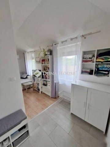Eladó téglalakás, Fóton 82 M Ft, 3 szobás