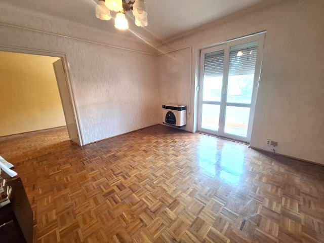 Eladó téglalakás, Hódmezővásárhelyen, Andrássy úton