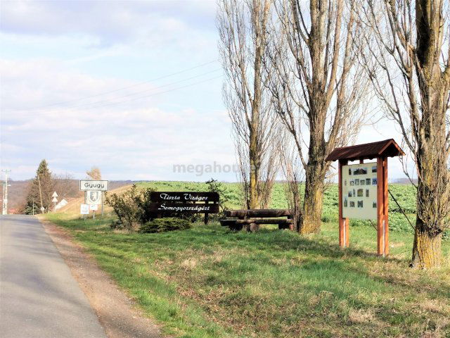 Eladó telek, Gyugyon 36 M Ft / költözzbe.hu