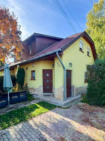 Eladó ikerház, Szigetszentmiklóson 83.9 M Ft, 4 szobás