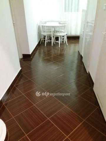Eladó téglalakás, Kisvárdán 42 M Ft, 2 szobás