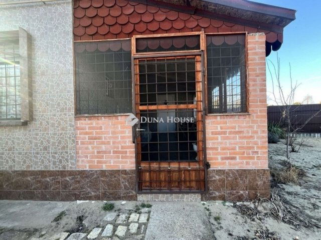 Eladó családi ház, Kecskeméten 74.9 M Ft, 4 szobás