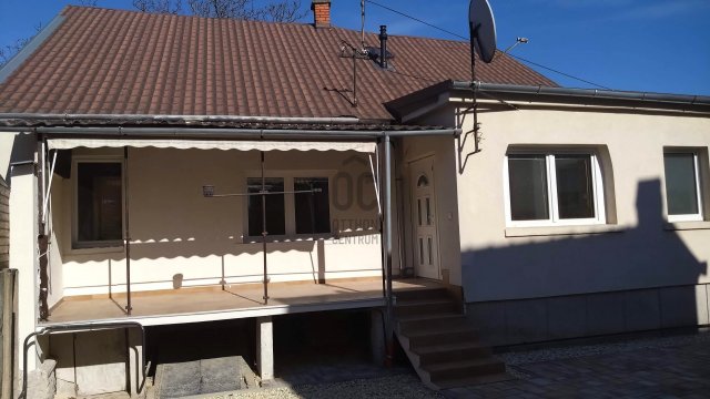 Eladó családi ház, Szombathelyen, Tóth Árpád utcában 52.9 M Ft