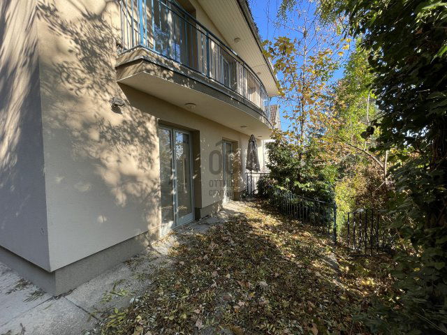 Eladó ikerház, Budapesten, II. kerületben 199 M Ft, 6 szobás