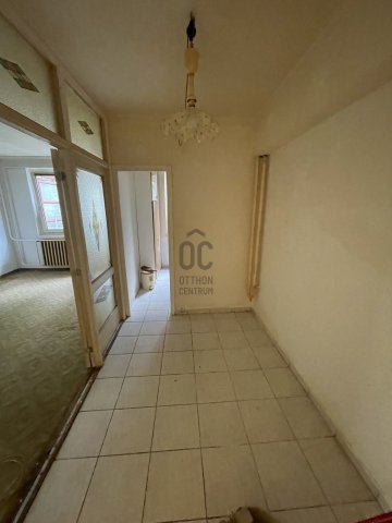 Eladó panellakás, Budapesten, III. kerületben 64.99 M Ft