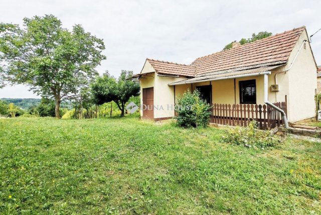 Eladó családi ház, Pogányszentpéteren 6.2 M Ft, 1 szobás