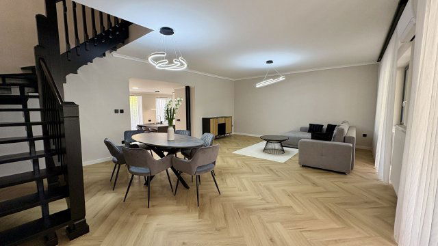 Kiadó családi ház, albérlet, Debrecenben 800 E Ft / hó