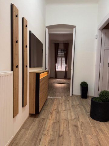 Eladó téglalakás, Budapesten, XIV. kerületben 130 M Ft, 3 szobás