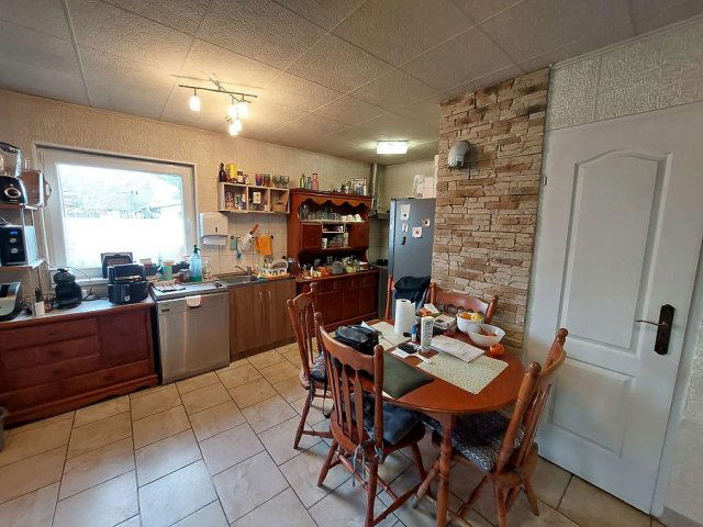 Eladó családi ház, Budapesten, XV. kerületben 99 M Ft