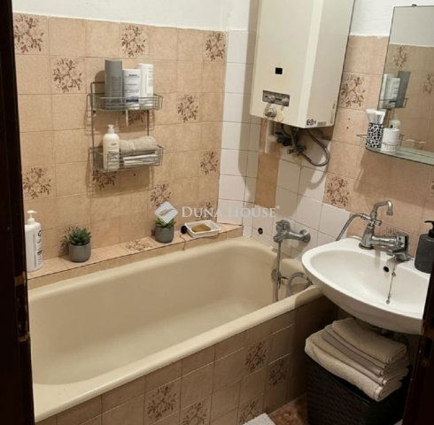 Eladó téglalakás, Budapesten, IX. kerületben 85 M Ft, 3 szobás