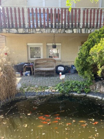 Eladó családi ház, Kecskeméten 149 M Ft, 7 szobás