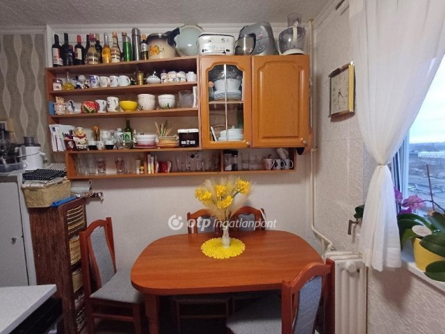 Eladó panellakás, Nyíregyházán 40.9 M Ft, 2 szobás