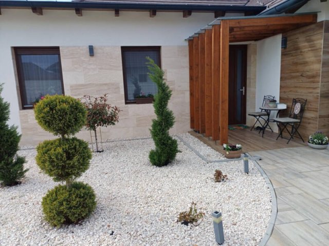 Eladó ikerház, Pilisszentivánon 149.9 M Ft, 4 szobás