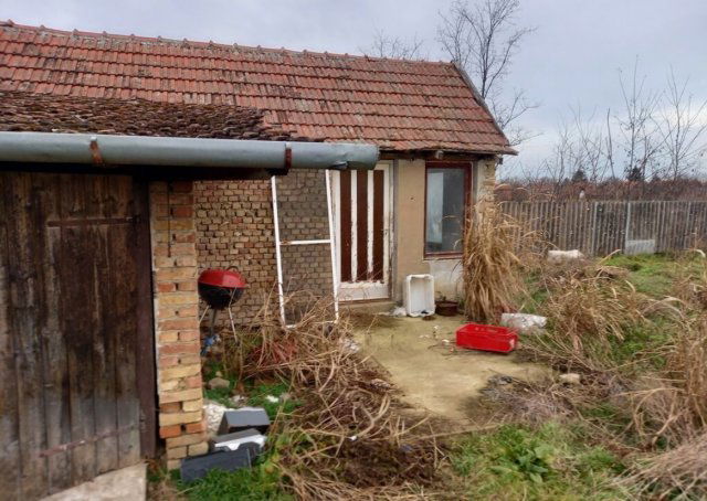 Eladó családi ház, Kaszaperen, Rákóczi utcában 3.3 M Ft