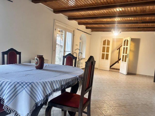 Eladó családi ház, Dunaharasztin 138.9 M Ft, 7 szobás