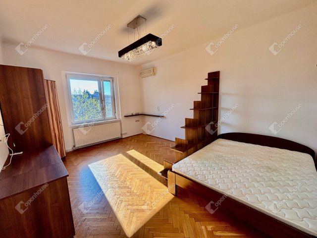 Eladó téglalakás, Szegeden 57.9 M Ft, 2 szobás