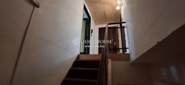 Eladó családi ház, Dömsödön 46.5 M Ft, 5 szobás