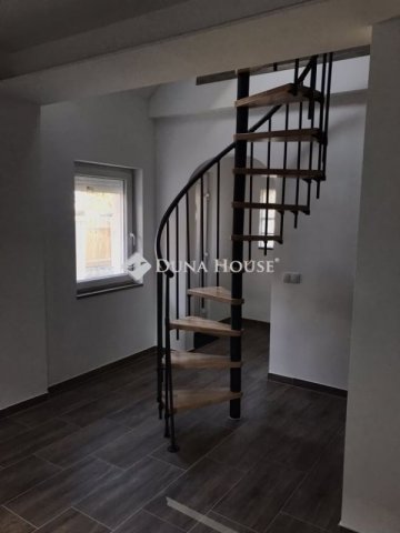 Eladó családi ház, Budapesten, XVIII. kerületben 115.3 M Ft