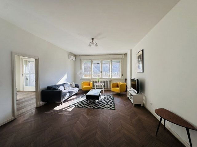 Eladó téglalakás, Budapesten, V. kerületben 179 M Ft, 3 szobás