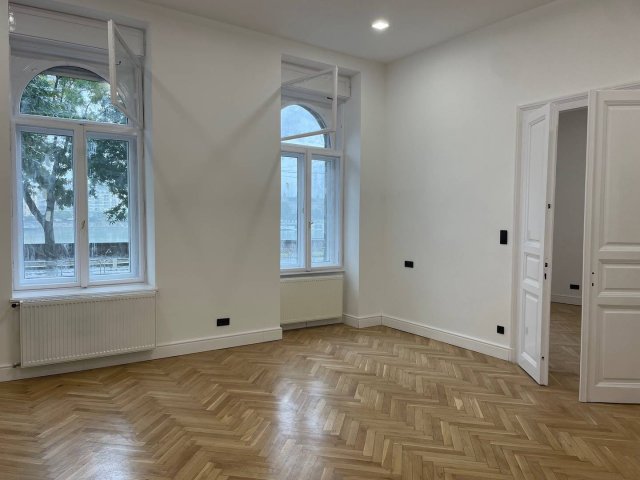Kiadó téglalakás, albérlet, I. kerületben, Bem rakparton