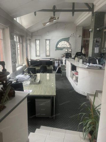 Eladó iroda, Kecskeméten 260 M Ft, 10 szobás