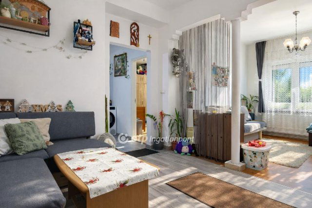 Eladó családi ház, Noszlopon 43 M Ft, 2+1 szobás