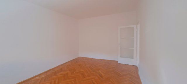 Eladó téglalakás, Székesfehérvárott 47 M Ft, 2 szobás