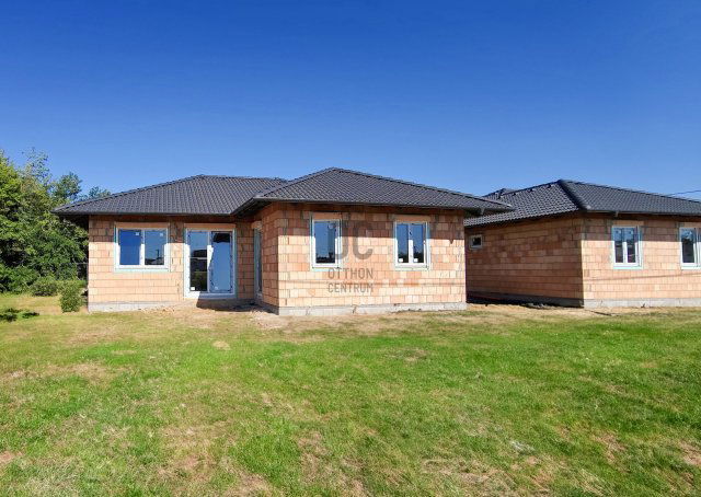 Eladó családi ház, Székesfehérvárott 109 M Ft, 4 szobás