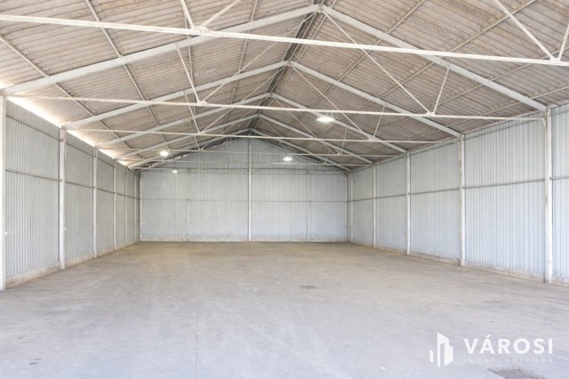 Eladó ipari ingatlan, Békéscsabán 75 M Ft / költözzbe.hu