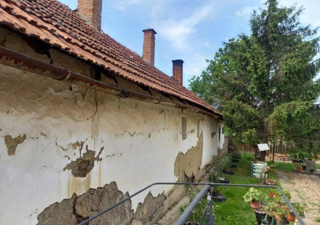 Eladó családi ház, Békésen, Kecskeméti utcában 3.7 M Ft